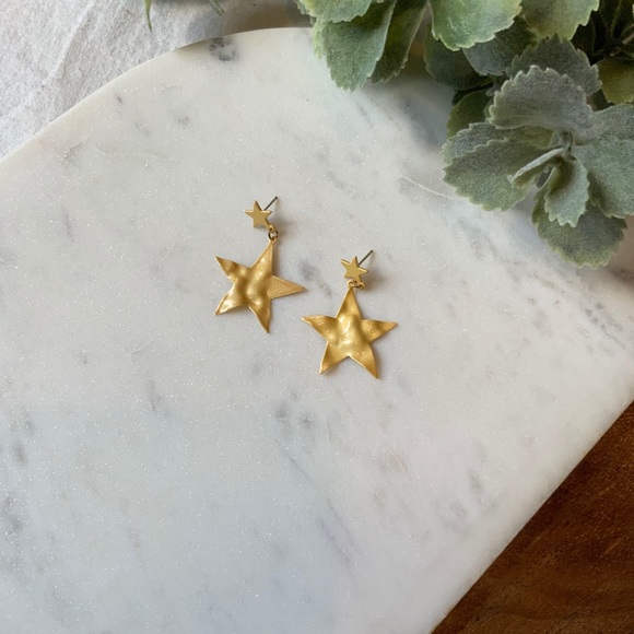 The Venise - Textured Gold Celestial Star Earrings - Picture 4 of 4